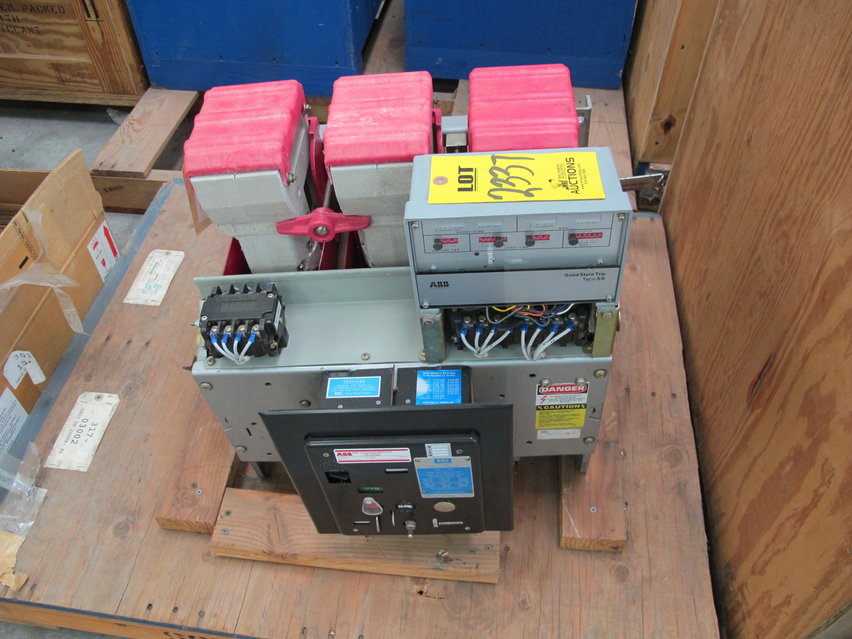 BREAKER, CIRCUIT TYPE, 600-1.6K AMP RATING, 3 POLE, K 1600 S KIND. ELECTRICALLY OPERATED FOR 480 VOLT LOAD CENTERS,ACB,SS3-PH,K-1600S WD 708619 ***** COPE ITEM PC 91-02 ***** . COMPLETE PART NUMBER C1535-7773-134-07(00)(01)(18)(40) (64), PART # C1535-7773-134-07 (W-44) LOADING & HANDLING FEE $15-